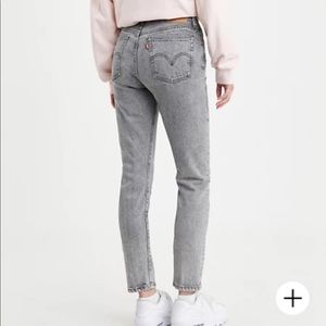 Levi’s 501 Skinny Stone Broke Grey NWT 26” 2